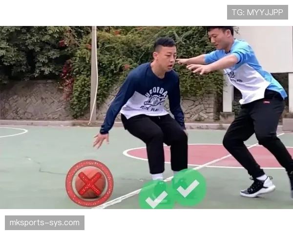 详细解析篮球中线规则及回场违例判定标准